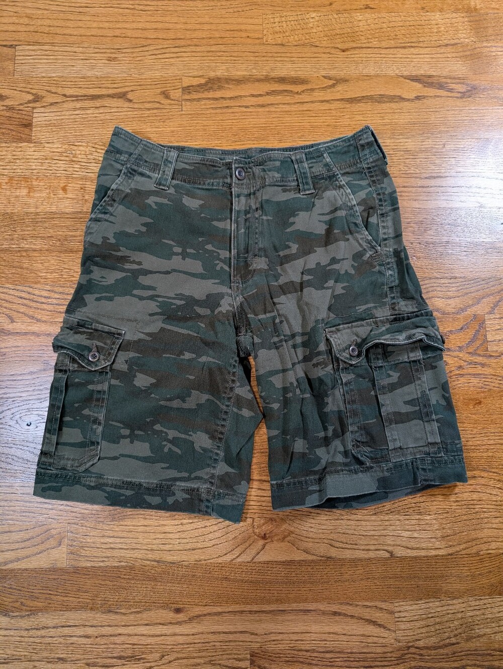 Roebuck & Co Men's Camo Cargo Shorts Green Camouflage Utility Pockets Size 32